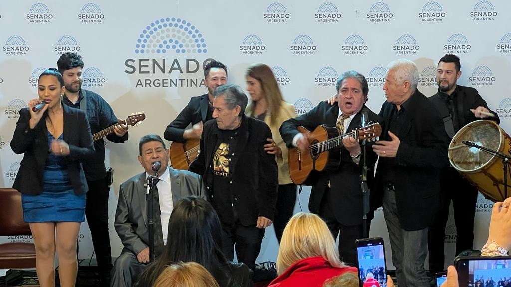 Onofre Paz convirtió al Senado de la Nación en un patio santiagueño