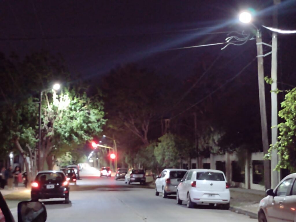 Avanza la mejora lumínica en calles capitalinas