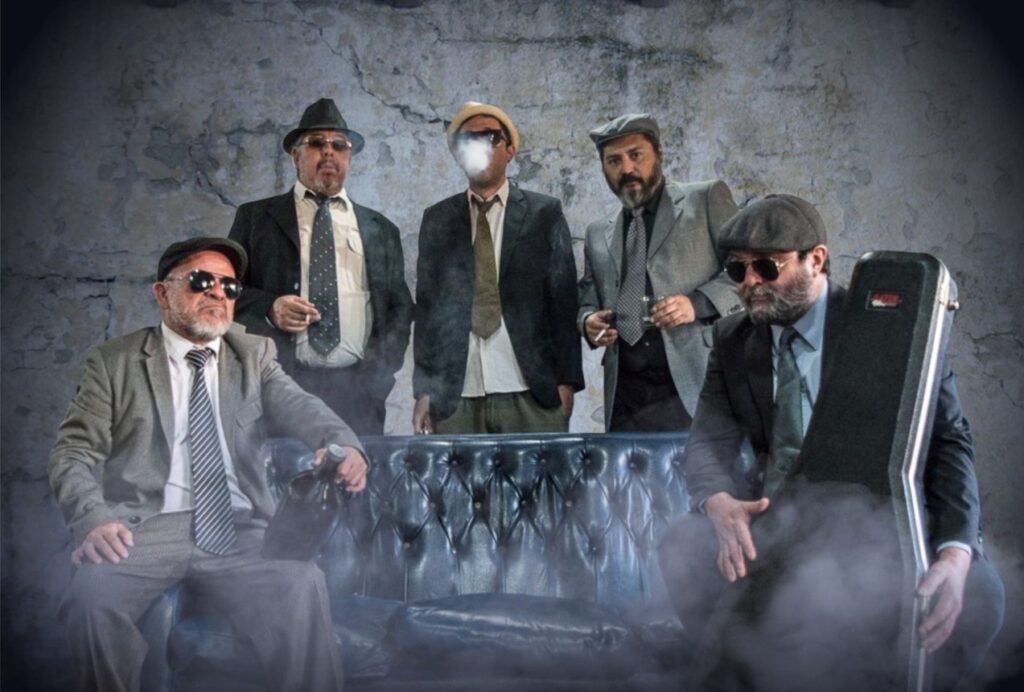 Derecho Viejo lleva sus canciones a teatro La Casa