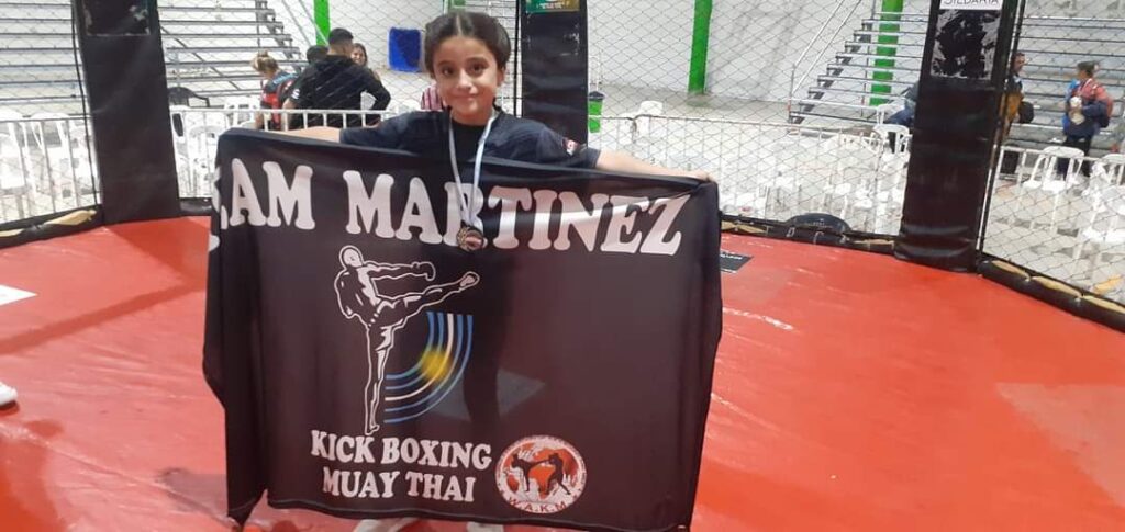 Tiene 9 años y representa a La Banda en un Sudamericano de Kick Boxing