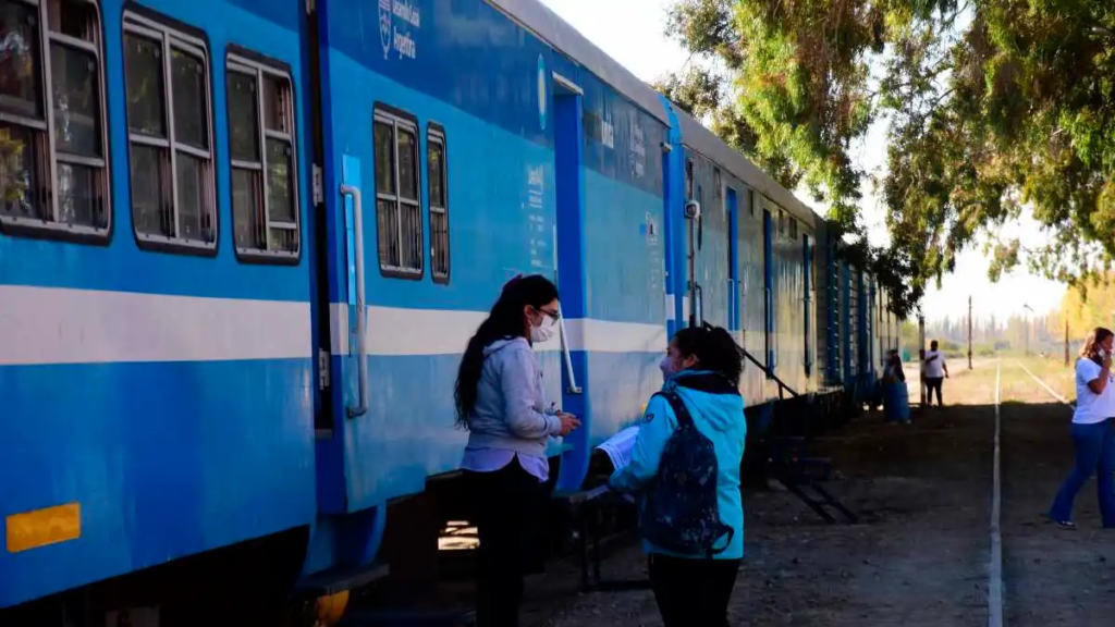 El Tren de Desarrollo , Social y Sanitario estará en Herrera por dos semanas