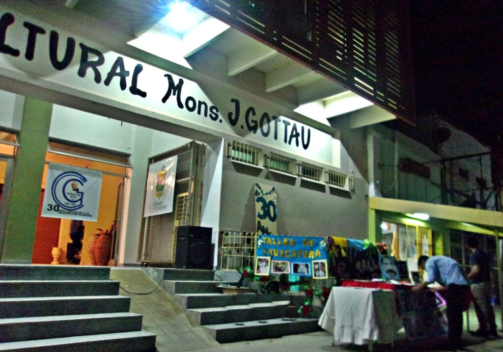 El Centro Cultural “Mons. Jorge Gottau” celebró sus 30 años