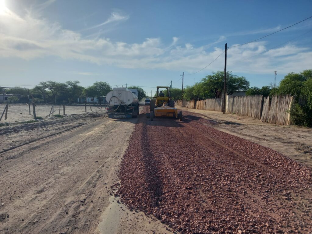 Nuevas obras avanzan en Colonia El Simbolar