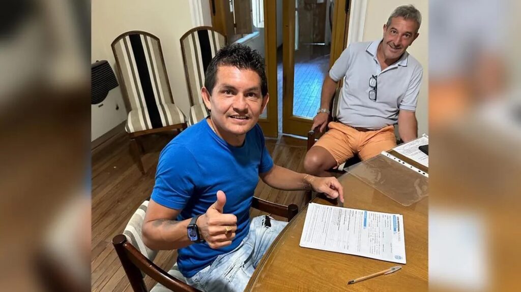 Pulga Rodríguez es nuevo refuerzo de Central Córdoba Pulga Rodríguez es nuevo refuerzo de Central Córdoba