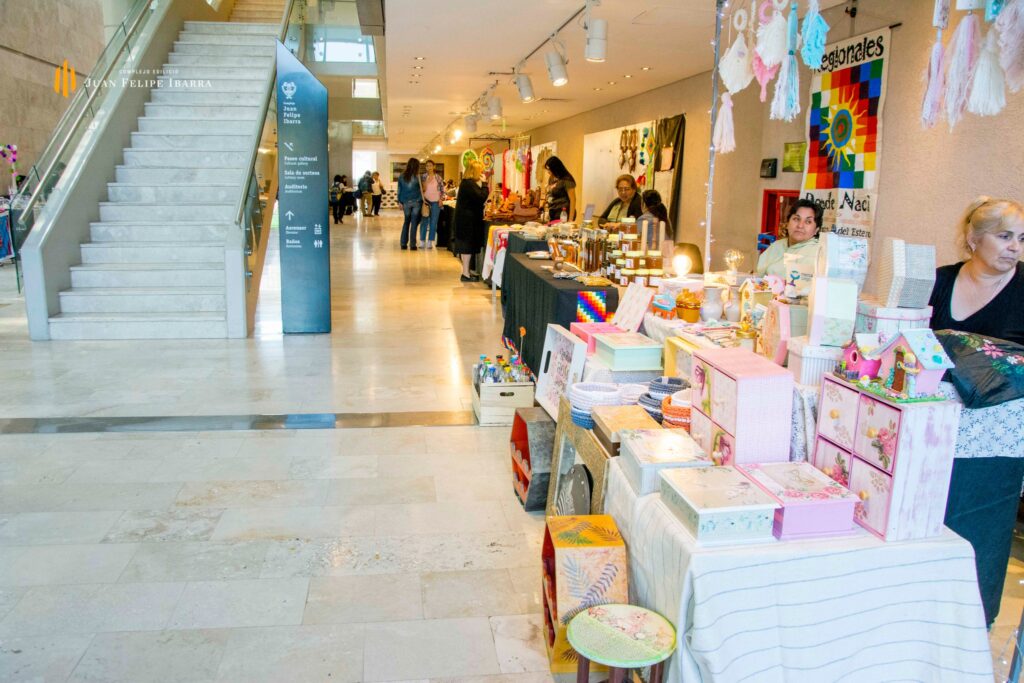 Emprendedores apuestan a la Feria de San Valentín Emprendedores apuestan a la Feria de San Valentín