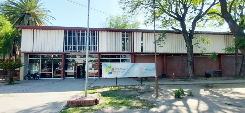 Humanidades reabre las preinscripciones para el curso de ingreso