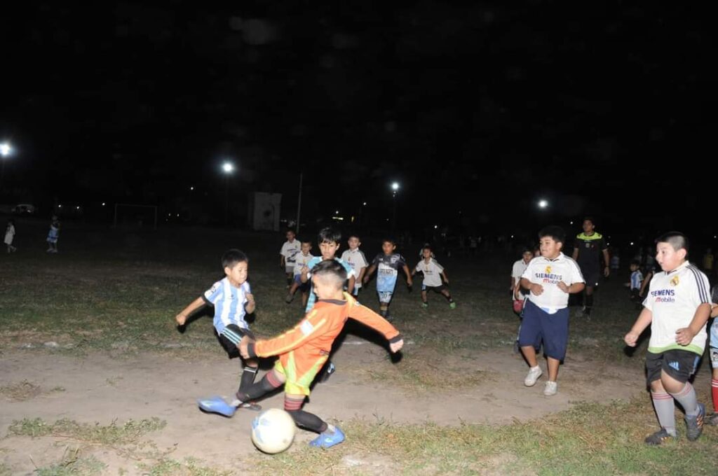 Inició el torneo Baby Fútbol en Fernández<br>