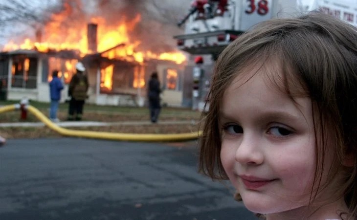 Detuvieron a “Fosforito”: una pirómana que tenía en vilo a vecinos de barrios del sur capitalino Detuvieron a “Fosforito”: una pirómana que tenía en vilo a vecinos de barrios del sur capitalino