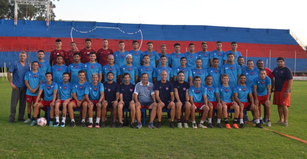 Güemes presentó su plantel para jugar en la Primera Nacional