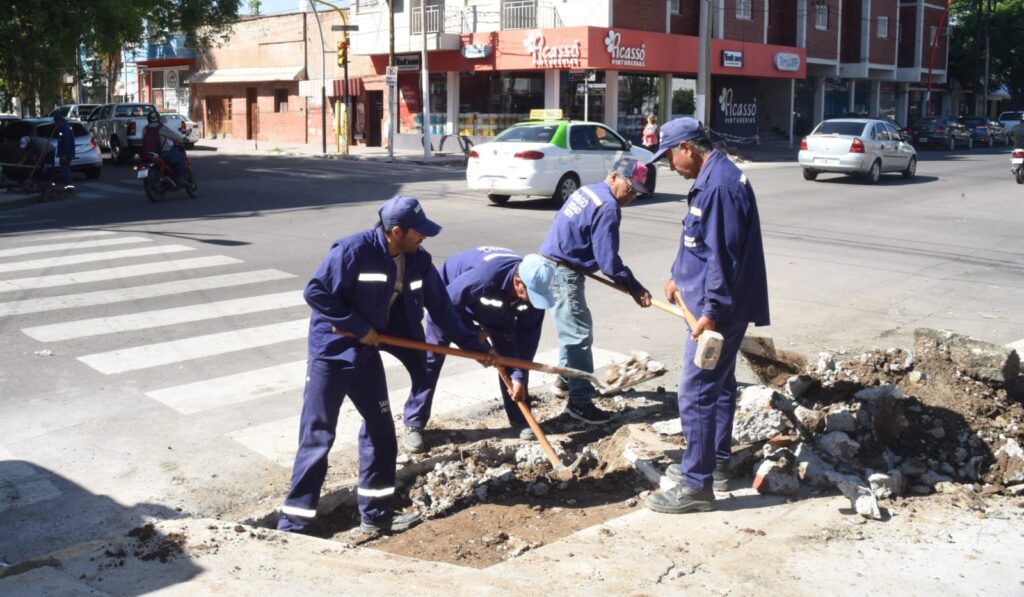 Amplían las rampas para discapacitados en calles de la Capital