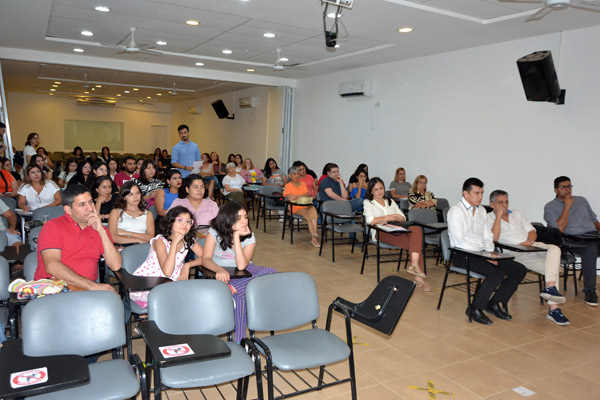 Con una clase magistral Humanidades conmemoró el día de la Memoria