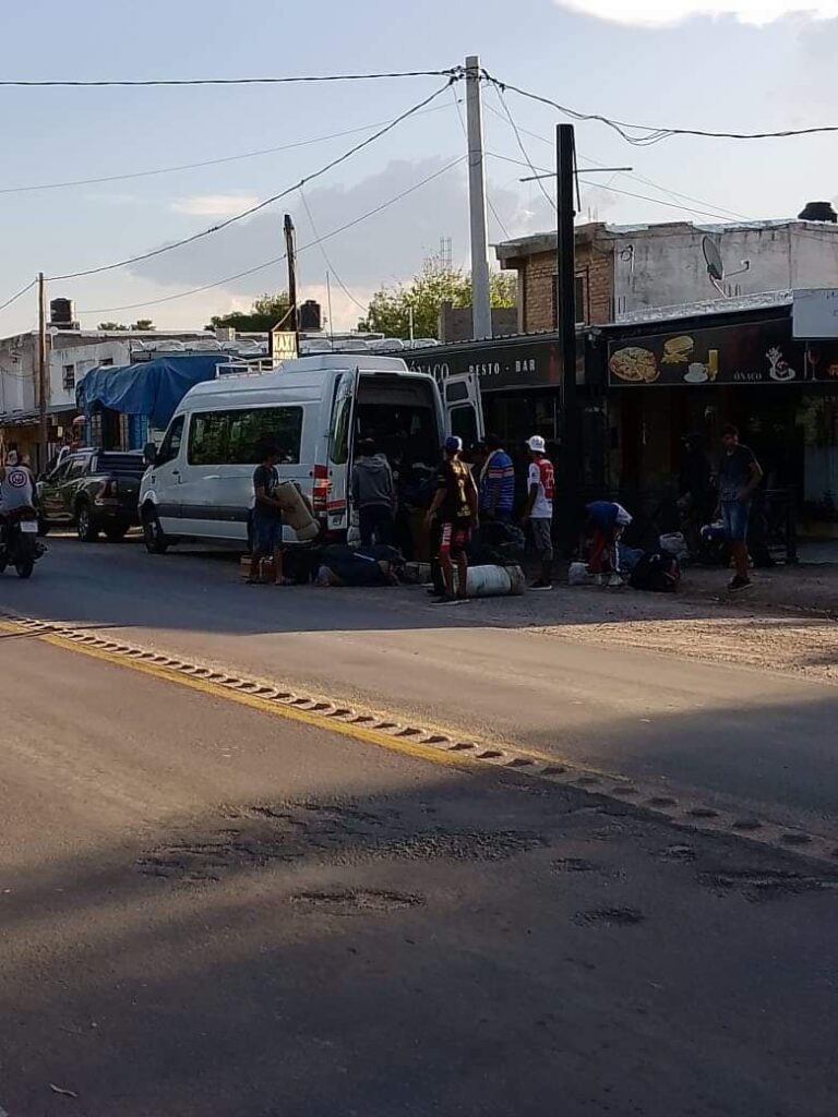 Santiagueños que trabajaban en condiciones infrahumanas fueron rescatados de la provincia de Río Negro