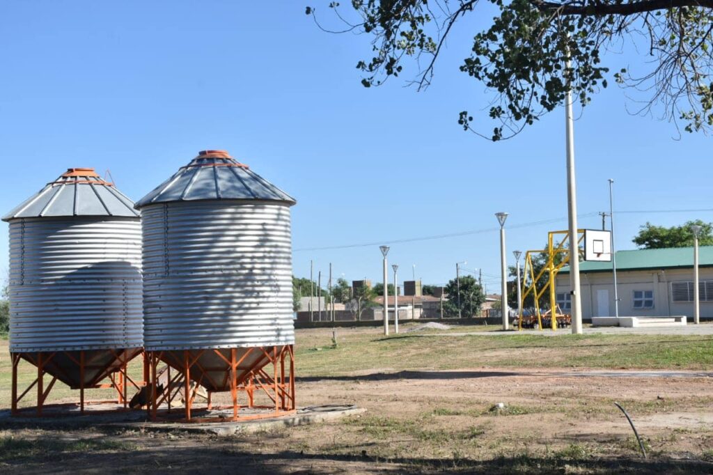 Ejecutan una serie de obras que beneficiará a vecinos del departamento Choya