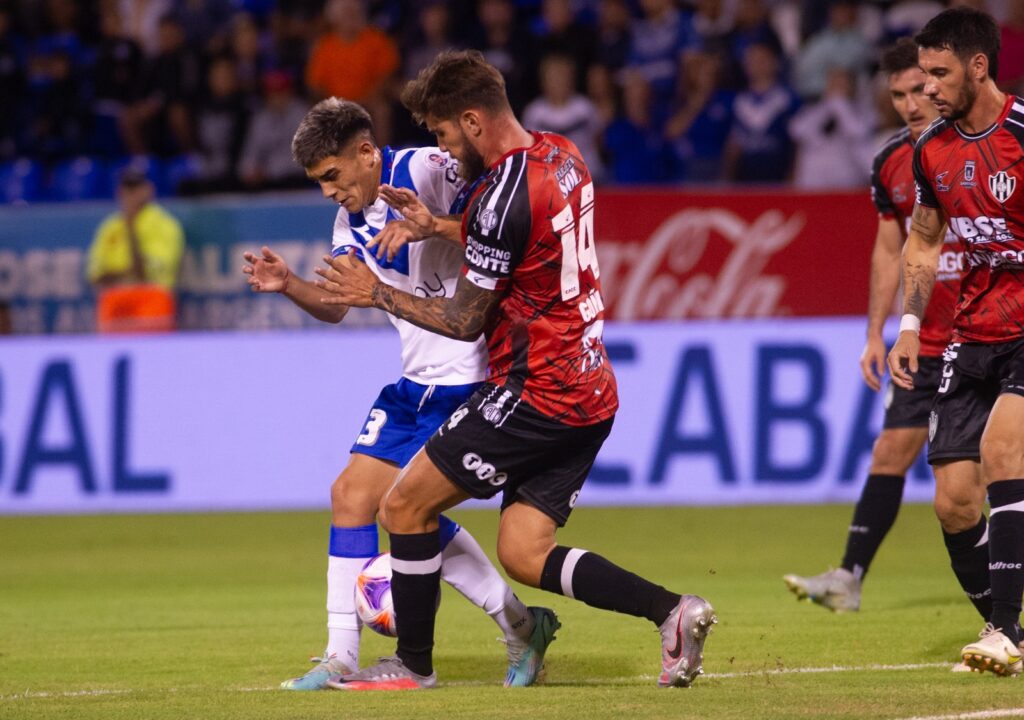 El Ferro cayó por goleada ante Vélez en Liniers El Ferro cayó por goleada ante Vélez en Liniers