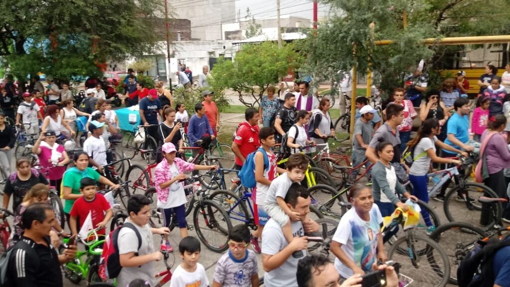 Realizarán el tradicional “Vía Crucis” en la Plaza Belgrano de La Banda Realizarán el tradicional “Vía Crucis” en la Plaza Belgrano de La Banda