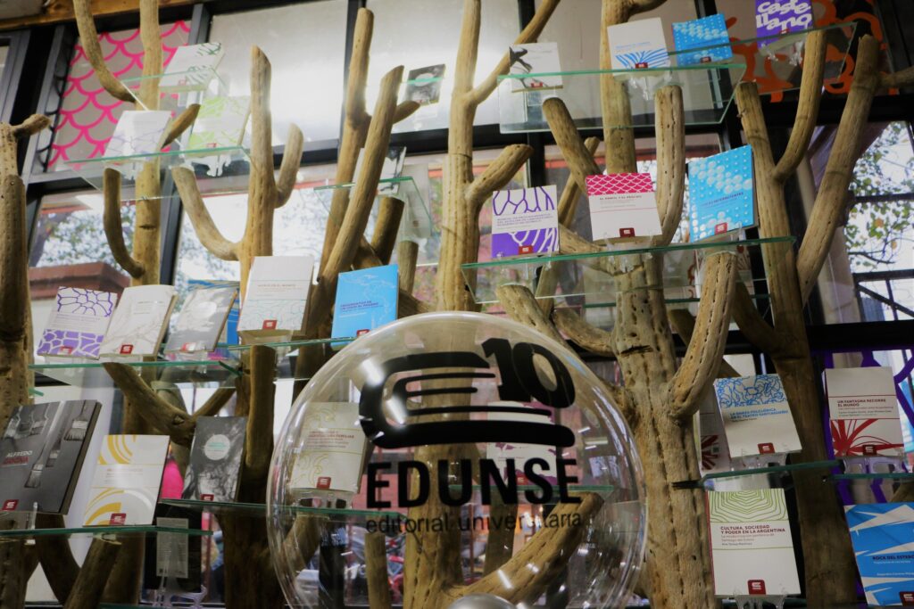 Edunse celebra el Día del Libro con una feria para sus lectores