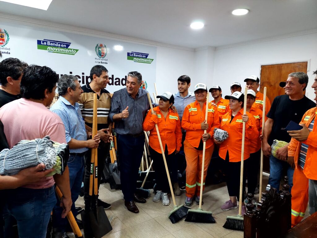 Refuerzan las tareas de fumigación en La Banda Refuerzan las tareas de fumigación en La Banda