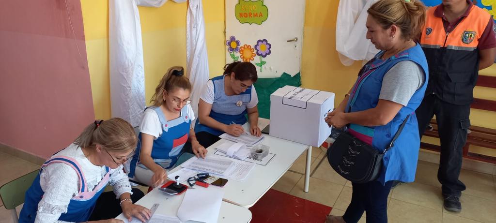Convocan a cubrir cargos en el Jardín de Primera Infancia de La Banda