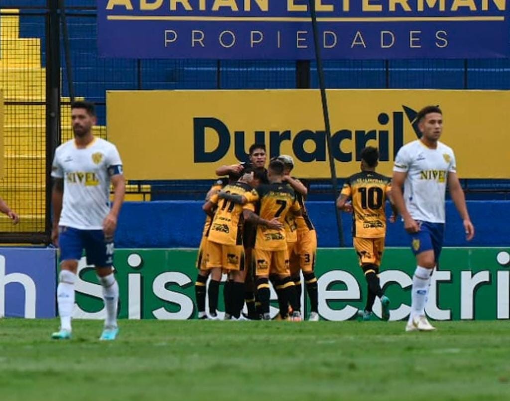 Mitre se recuperó con un gran triunfo de visitante ante Atlanta