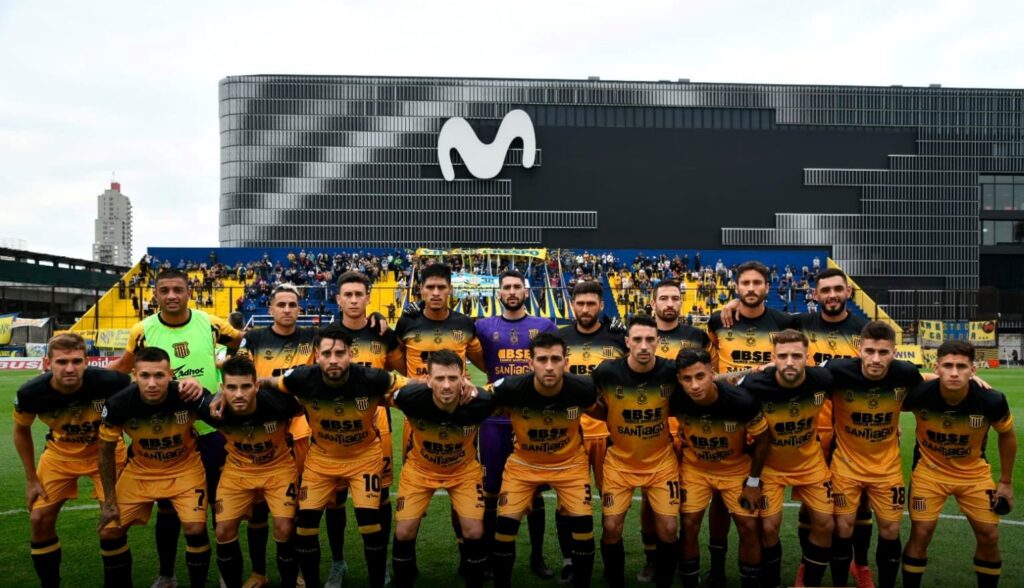 Mitre enfrenta a Riestra con el objetivo de meterse en el Reducido