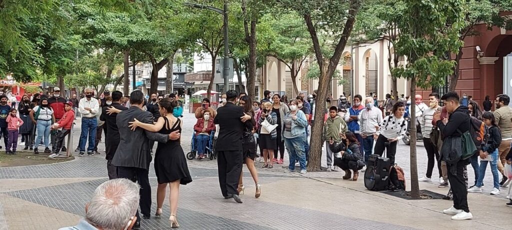 La plaza Libertad recibirá a decenas de bailarines para celebrar el Día de la Danza