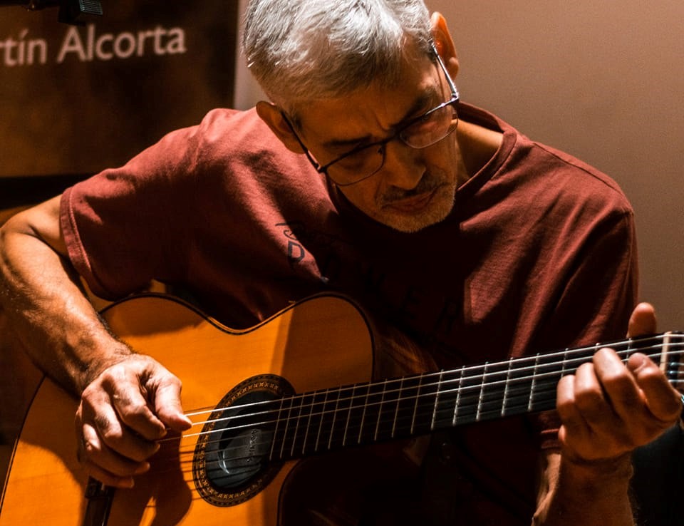Enrique Marquetti lleva “Folclore de la Patria” al Patio de la Municipalidad
