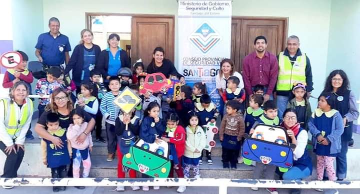 Desarrollan talleres sobre seguridad vial en instituciones educativas de Loreto Desarrollan talleres sobre seguridad vial en instituciones educativas de Loreto