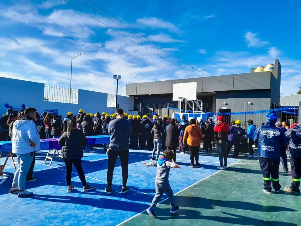 El MTE Santiago del Estero construyó un SUM y un playón deportivo en el barrio La Católica El MTE Santiago del Estero construyó un SUM y un playón deportivo en el barrio La Católica