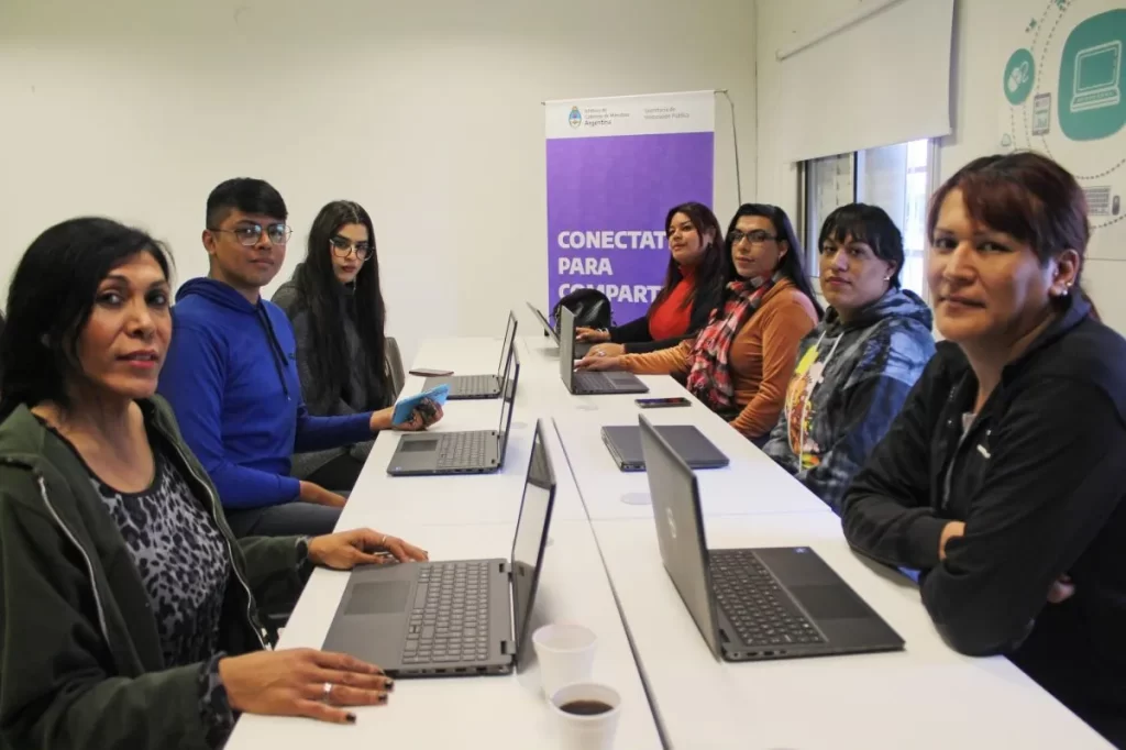 Anuncian capacitaciones para personas de la comunidad Trans