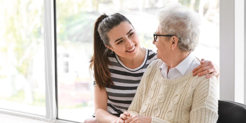 Promueven el buen trato a los adultos mayores