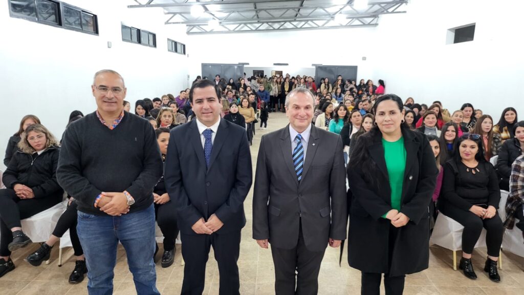 Más de 200 personas recibieron en Clodomira certificados de Diplomatura Superior en Educación Especial e Inclusión Educativa