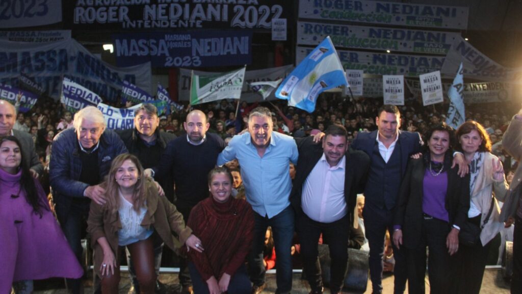 Paso 2023: El Frente Renovador de Santiago del Estero presentó sus precandidatos Paso 2023: El Frente Renovador de Santiago del Estero presentó sus precandidatos