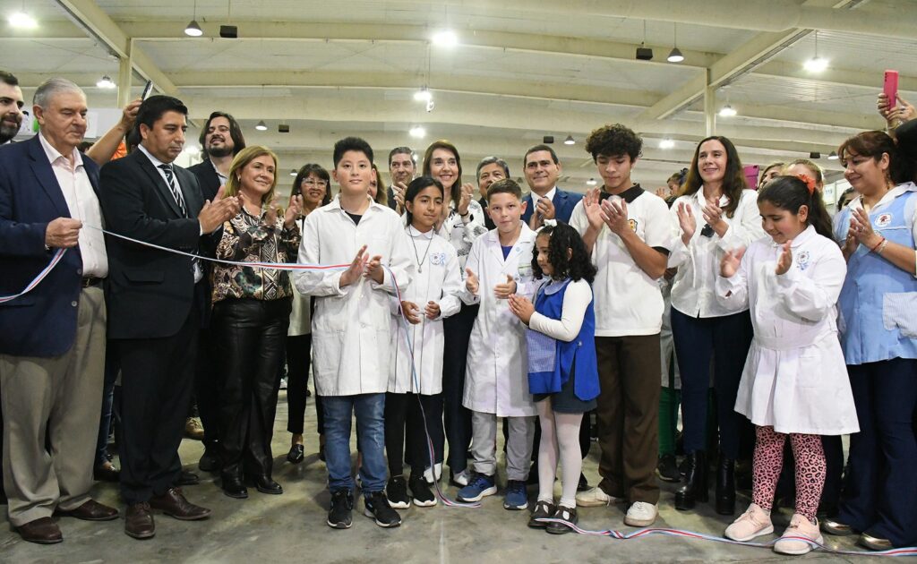 La Feria de Ciencia y Tecnología muestra el potencial de los alumnos santiagueños