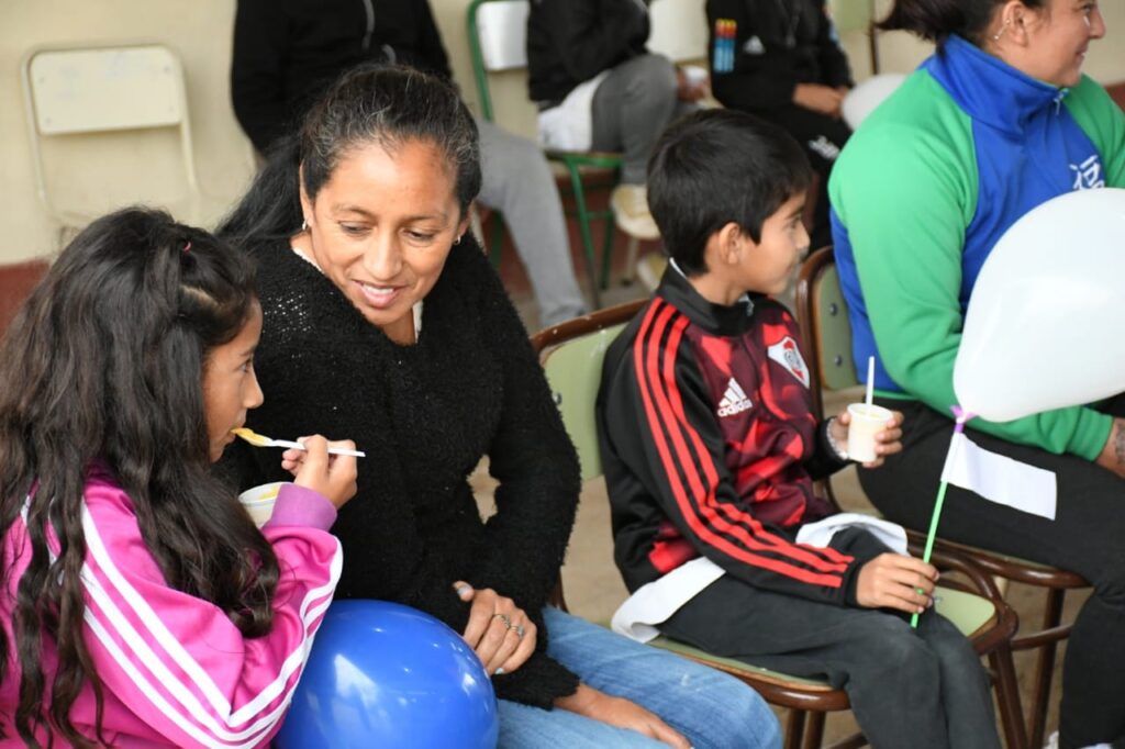 Atamisqui: Promueven la alimentación saludable en embarazadas, puérperas y niños