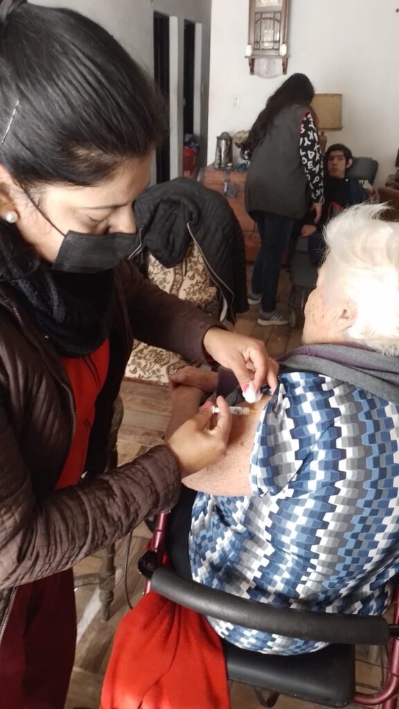 La Banda: Ralizan un operativo territorial de vacunación