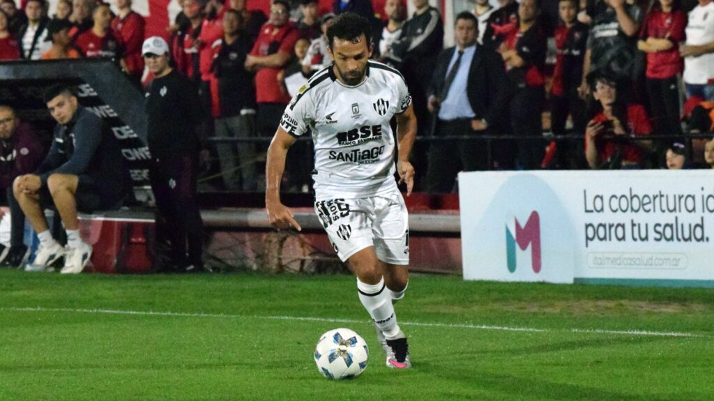 Central Córdoba va por su primer triunfo del torneo en su visita a Mendoza