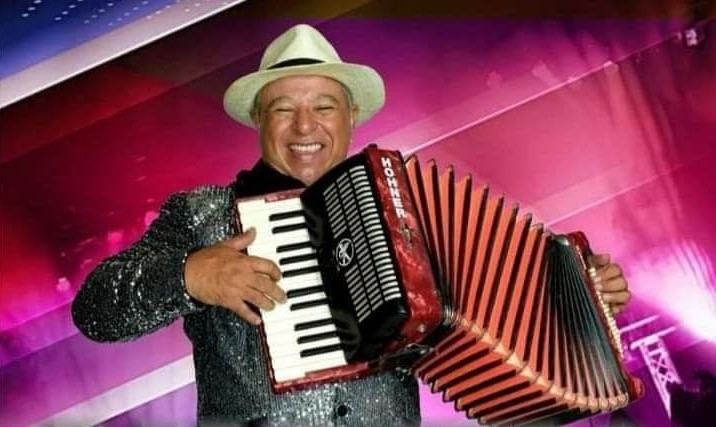 La Banda continúa los homenajes a referentes de la música