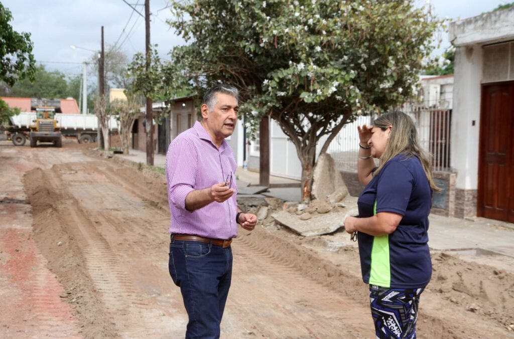 Etapa final de pavimentación del Pasaje Misiones