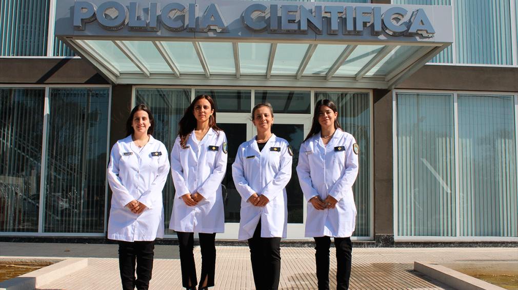 Profesionales de la Policía de la provincia participaron de un encuentro en Santa Fe Profesionales de la Policía de la provincia participaron de un encuentro en Santa Fe