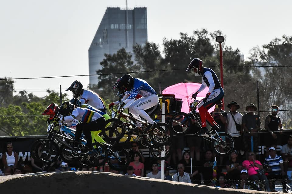 “La Catedral” albergó a lo mejor de la Copa Mundial de BMX “La Catedral” albergó a lo mejor de la Copa Mundial de BMX