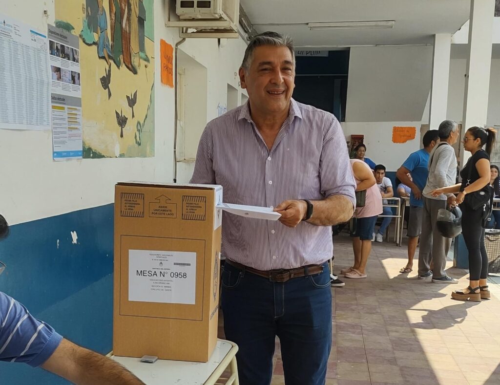 Roger Nediani votó y destacó la importancia de esta jornada electoral Roger Nediani votó y destacó la importancia de esta jornada electoral