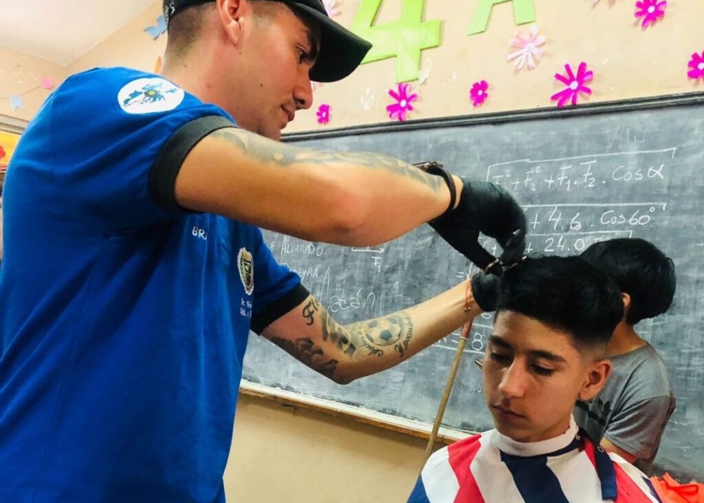 El “Proyecto Tijeritas” llegó al colegio “Héroes de Malvinas”