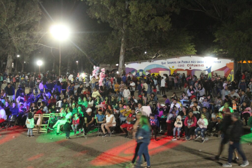 Colonia El Simbolar celebró el “Día de la Madre” con un gran festejo