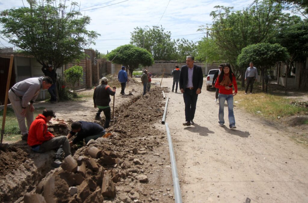 La red de agua potable del B° Ampliación Gorrini se extenderá en 2200 metros La red de agua potable del B° Ampliación Gorrini se extenderá en 2200 metros
