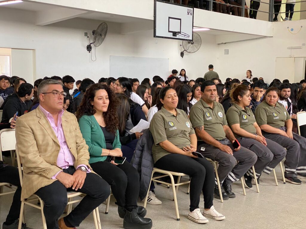 Jornada sobre educación vial en la Escuela Técnica N°6