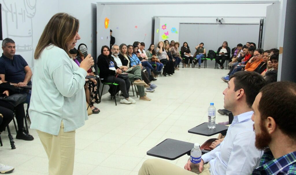Se desarrolló con éxito la “Jornada de Salud Mental y Prevención en el Ámbito Educativo” Se desarrolló con éxito la “Jornada de Salud Mental y Prevención en el Ámbito Educativo”