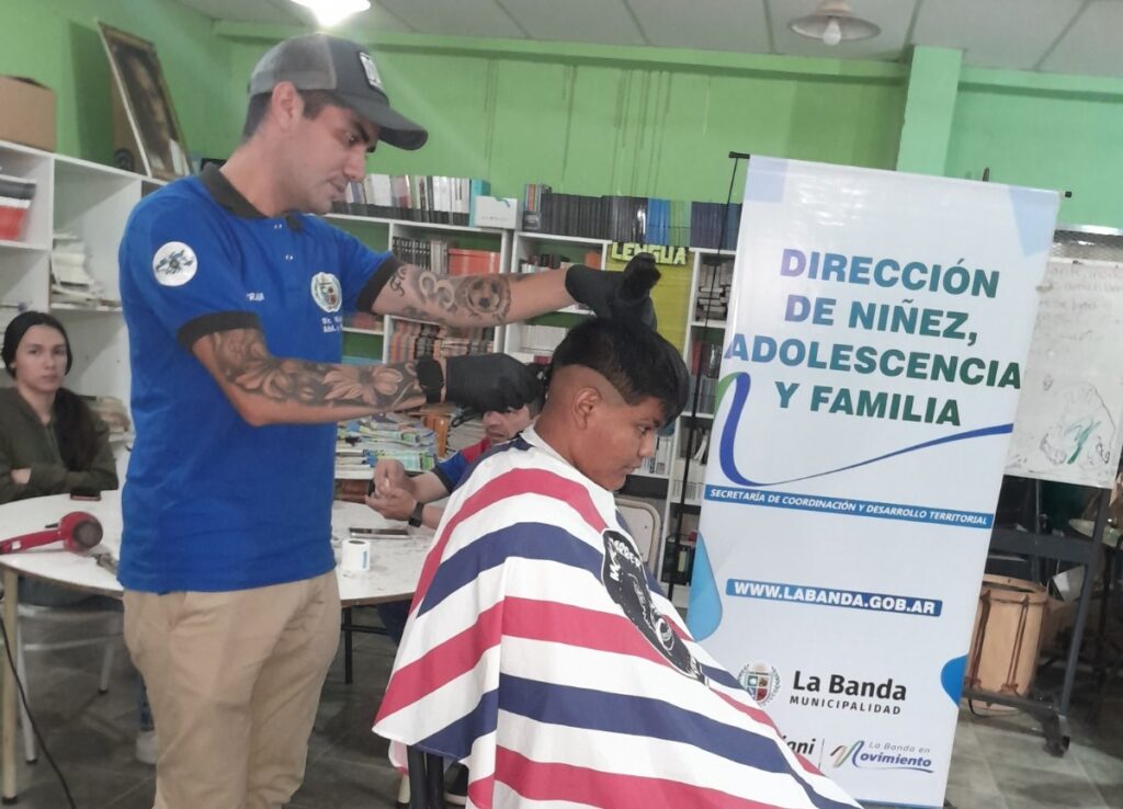 El proyecto “Tijeritas” llegó al Colegio Secundario “René Favaloro”