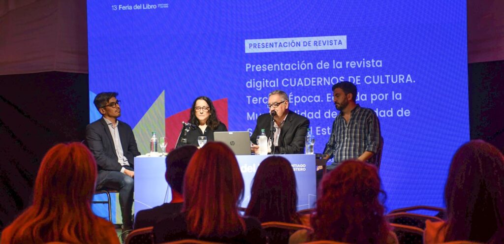 Capital: La revista Cuadernos de Cultura fue presentada en versión digital en la Feria del Libro
