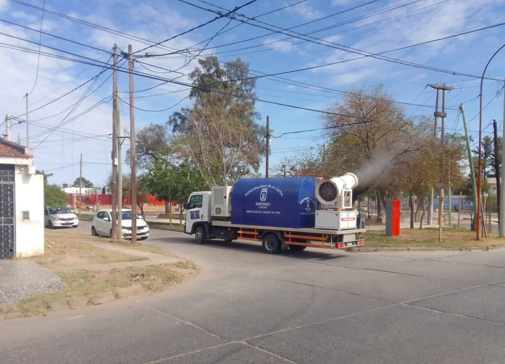 Continúa el programa de fumigaciones plen Capital