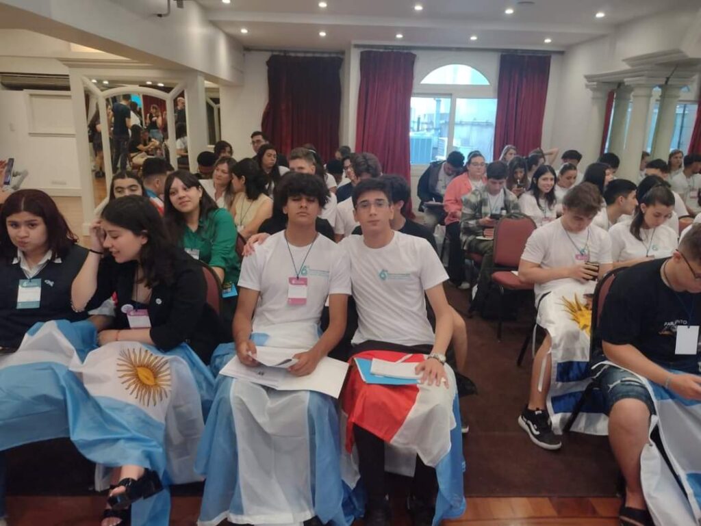 La provincia participó del 6° Encuentro Internacional del Parlamento Juvenil del Mercosur